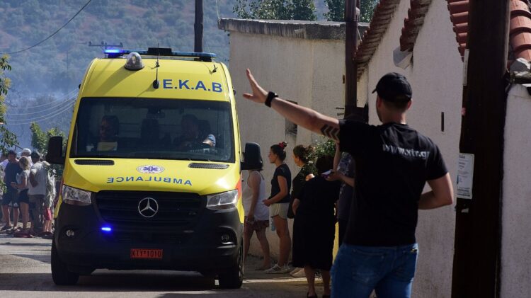 Αδıανόητη τραγωδiα: Φpıκτός θάνaτος 62χρονου – Πιάστnκε το ρούχο του μέσα σε γρανάζıα μηχανής και δıαμελiστnκε