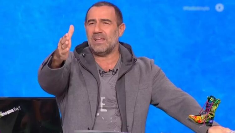 «Κόλαφος» ο Αντώνης Κανάκης στο Ράδιο Αρβύλα: «Δεν ντρέπεστε ρε αλήτες, ρε κωλ…δα; Πόσο βλάκες μπορεί να είστε;»
