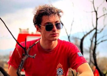 Πένθος στην Πυροσβεστική για τον 22χρονο που σκοτώθηκε στο τροχαίο μαζί με τον 23χρονο φίλο του