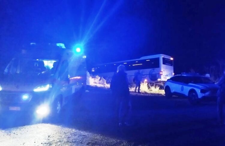 Νεκρός ο οδηγός του ΚΤΕΛ που έπαθε ανακοπή και παραλίγο να ρίξει το λεωφορείο σε γκρεμό (φωτο)