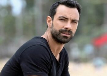 Δημοσίευμα υποστηρίζει ότι ο Σάκης Τανιμανίδης είναι ο influencer που φοροδιέφευγε- Η αντίδραση του παρουσιαστή όταν είδε τις κάμερες