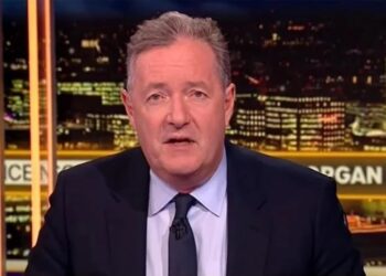 Πιρς Μόργκαν για Γλυπτά του Παρθενώνα: «Ήρθε η ώρα να τα δώσουμε πίσω» (video)