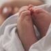 Οικογενειακή τραγωδία: Νεκρό βρέφος 12 μηνών, σε κατάσταση σοκ οι γονείς – Δυστυχώς δεν μπόρεσαν να το σώσουν