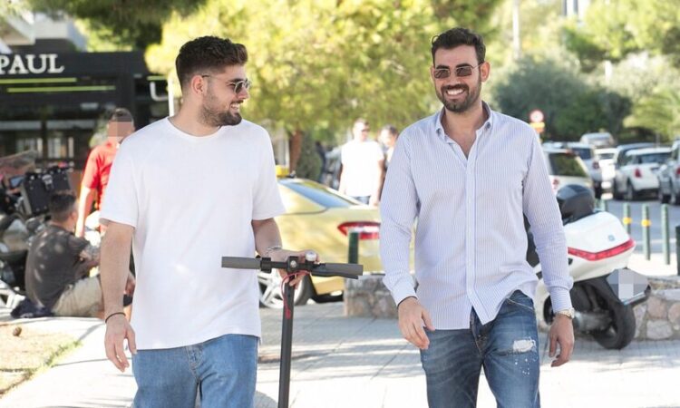 Βαρύ πένθος για τον Νίκο Πολυδερόπουλο – Πέθανε ο 28χρονος αδερφός του