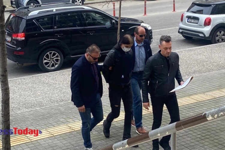 Στα δικαστήρια ο Νορβηγός που δολοφόνησε τον αστυνομικό – Η φράση που είπε πριν τον μαχαιρώσει