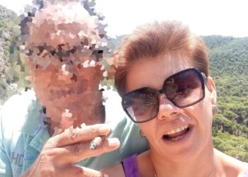 Γυναικοκτονία στην Σαλαμίνα: Ομολόγησε ο 71χρονος την δολοφονία της συντρόφου του – «Την σκότωσα γιατί με απατούσε»