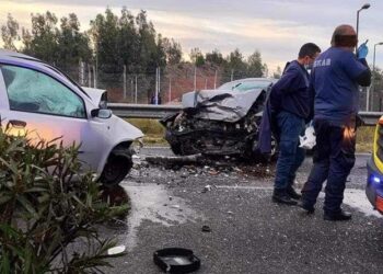 Τροχαίο στα Σπάτα: «Πήγε η γυναίκα μου άδικα – Έχω τέσσερα παιδιά, τώρα τι θα κάνω;» – Συγκλονίζει ο σύζυγος της 52χρονης