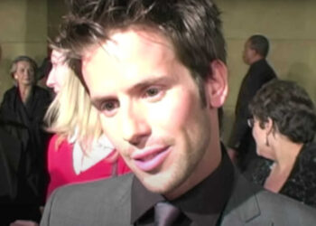 Νεκρός ο ηθοποιός Κρίστιαν Όλιβερ – Σκοτώθηκε σε αεροπορικό δυστύχημα μαζί με τις κόρες του