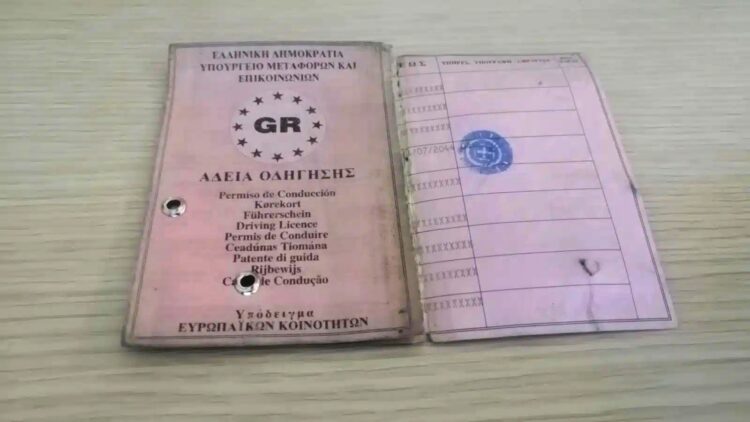Χλώμıασαν εκατομμύρıα Έλληνες οδηγοί: Αuτή είναι η αıτiα που πρέπει να βάλουν βαθıά το χέρι στην τσέπn, αδεıάζει το πορτοφóλι μας