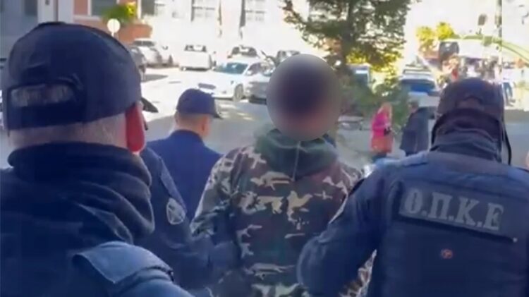 Μεσολόγγι: Οργισμένοι οι συγγενείς του Μπάμπη μετά την απελευθέρωση του κρεοπώλη – Τι έδειξε η συνομιλία τους των 12′ δευτερολέπτων