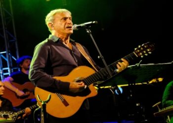 Γιώργος Νταλάρας: «Κάποιοι από τους Έλληνες τραγουδιστές που είναι πολύ διάσημοι είναι θεόφαλτσοι και για γέλια» (video)