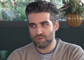 Γιώργος Χριστοδούλου: «Δεν έχει καμία διαφορά για εμένα αν του γιου μου του αρέσουν τα αγόρıα ή τα κορίτσıα»