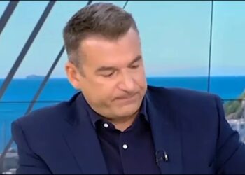 Πανικός στο πλατό: Αποχώρησε βουρκωμένος από την εκπομπή ο Λιάγκας – «Ξέρετε πολύ καλά»