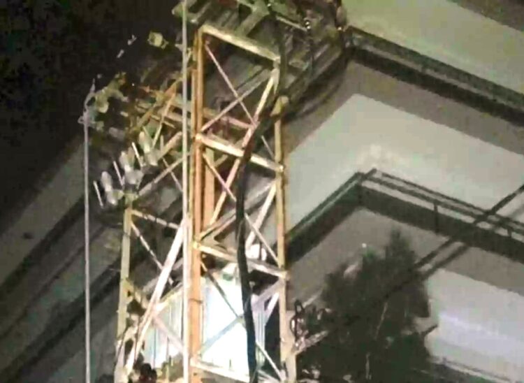 26χρονος ήταν ο νεκρός που εντοπίστηκε πάνω σε πυλώνα ηλεκτρικού ρεύματος (φωτο, video)