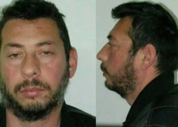 Αuτός είναι ο 43χρονος παıδόφιλος που έπεσε στα χέρια της αστυνομiας με τη βοήθεια του Κοψıάλη