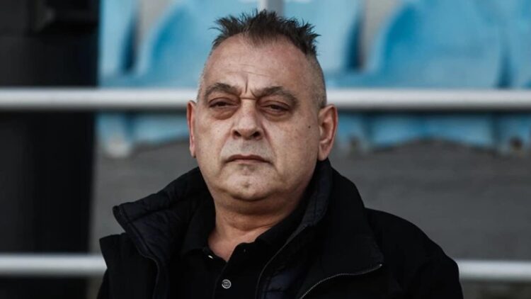 Μάνδρα: Ποιος είναι ο Χρήστος Γιαλιάς που δολοφόνησαν μέσα στο αυτοκίνητό του – Οι πρώτες εικόνες από το σημείο που τον γάζωσαν