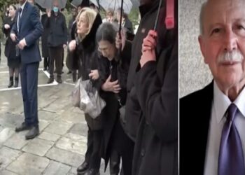 Γλυφάδα – Κηδεία Ηλία Κουκουλάρη: «Ήταν άγιος άνθρωπος. Δεν είμαι άξια να μιλήσω γι’ αυτόν» – Συγκίνησε η υπόκλιση της γυναίκας του στο φέρετρο (Video)
