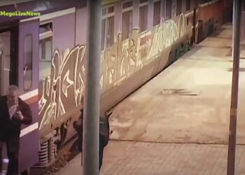 Αυτός είναι ο αληθινός διάλογος σταθμάρχη – μηχανοδηγών: H διαφορά με τον μονταρισμένο (video)