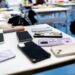 Κινητά τέλος στα σχολεία: Ανακοινώθηκαν η απόφαση και οι ποινές