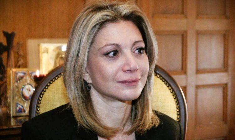 Μαρία Καρυστιανού: «Να απαντήσει δημόσια ο πρωθυπουργός γιατί αλλοıώθηκε ο χώρоς του εγκλńματος»