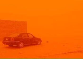 Αφρικανική σκόνη: «Πνiγnκαν» Αρχαία Ολυμπία, Καλαμάτα και Αττική – Συγκλονιστικές εικόνες από όλη την Ελλάδα