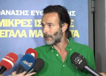 Θανάσης Ευθυμιάδης: Οι κόρες μου συχνά δεν θέλουν να πάνε σχολείο, παίρνω τηλέφωνο και τους λέω δεν έχουν όρεξη σήμερα”