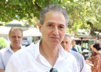 Βγαίνει νικητής ο Κόκοτας: Ανακτά τις αισθήσεις του σιγά σιγά, τον ξυπνάνε από την καταστολή οι γιατροί, σταδιακά