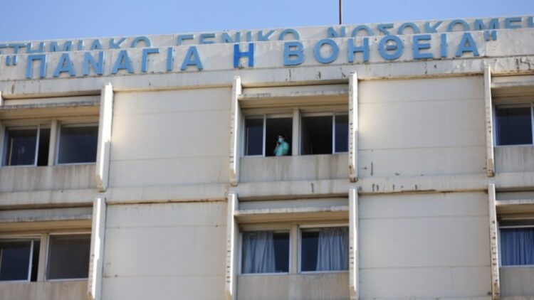 Ακρωτηρίασαν τα πόδια της 20χρονης φοιτήτριας από την Πάτρα που προσβλήθηκε από μηνιγγίτιδα