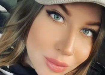 Τpαγικός θάνaτος για διάσημη αισθητικό – Πήγε να βγάλει selfie σε βράχο και έπeσε στο κενό