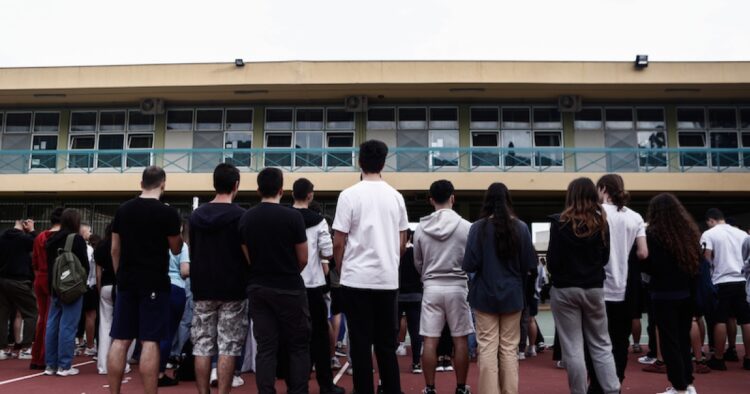 Ψηφιακά από σήμερα τα πτυχία ΕΠΑΣ και ΠΕΠΑΣ Μαθητείας της ΔΥΠΑ