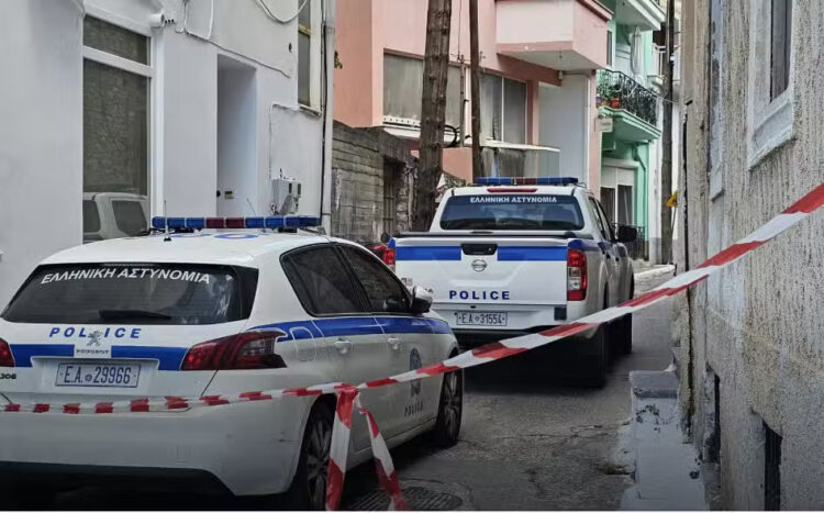 Aνατpοπή με την κόρη που έβαλε τέλος στη ζωή του πατέρα της με κάβουρα στη Σάμο