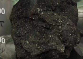 Δέος: Εντοπίστηκε μετεωρίτης με εξωγήινη ζωή – Το στοιχείο που σόκαρε τους επιστήμονες