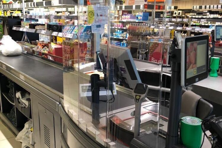 Η Lidl Hellas υιοθετεί τα ταμεία self-checkout: Τέλος οι ουρές, αλλαγές στις πληρωμές και στα φυλλάδια