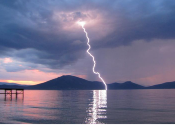 «Η 13χρονη χτυπήθηκε από κεραυνό στο κεφάλι και συγκεκριμένα στο φρύδι» – Συγκλονίζουν οι λεπτομέρειες για το θλιβερό γεγονός