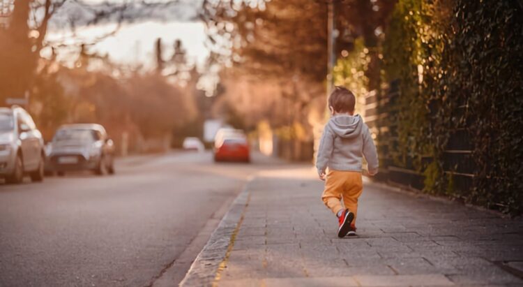 Λάρισα: Το τετράχρονο παιδί έφυγε από το σχολείο και περιπλανιόταν στο δρόμο – Τι αποφάσισε το δικαστήριο για τις εκπαιδευτικούς