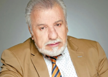 Όλο το ίντερνετ υποκλίνεται στον Τάσο Χαλκιά: Έβαλε στη θέση του κάθε άνδρα κακοποιητή (video)