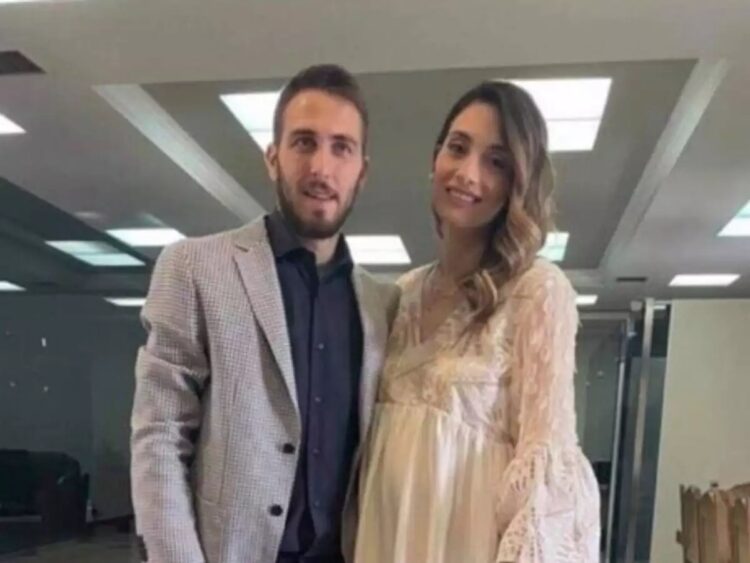 Κούκλα μαμά, σπάνιο όνομα, λαμπεροί καλεσμένοι: Βάφτιση υπερπαραγωγή μετά την κατάκτηση της Ευρώπης για Κώστα Φορτούνη