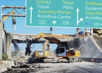Ισθμός: Κλείνει η Αθηνών-Κορίνθου μετά την έκρηξη στο βυτιοφόρο – Κατεδαφίζεται η γέφυρα
