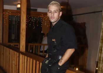 Ο Τάσος Ξιαρχό αποκάλυψε ότι είναι θετικός στον HIV: «Θέλουν να κάνουμε σεξ, να κολλήσουν για να πάρουν το επίδομα»