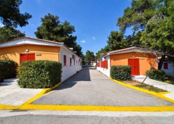 Γραμματικό: 100 παιδιά εγκατέλειψαν κατασκήνωση με εμετούς και υψηλό πυρετό