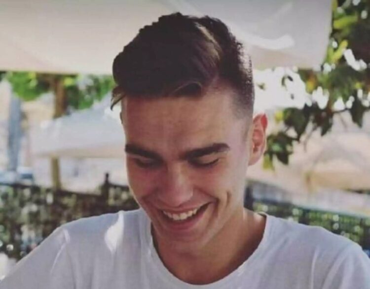 Νεκρός ο 25χρονος Δημήτρης Σωτηρίου: Ένιωσε αδιαθεσία, πήρε τηλέφωνο αλλά «έσβησε» πριν φτάσει το ΕΚΑΒ