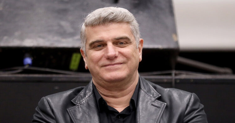 Μαλλί αφάνα, ένας άλλος: Ο Βλαδίμηρος Κυριακίδης 42 χρόνια πριν έπαιξε στο Χόλιγουντ και πληρώθηκε αδρά