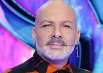 Νίκος Μουτσινάς: «Θέλω δύο παιδιά – Αν μποροúσα θα ήθελα και να τα κuοφορńσω»