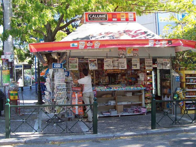 Τέλος το νεράκι με 50 λεπτά στα περίπτερα – Πόσο αυξάνεται η τιμή του