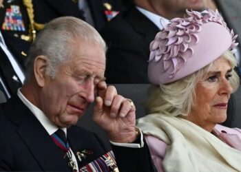 Βασιλιάς Κάρολος: Συγκινήθηκε στην επέτειο της Απόβασης στη Νορμανδία – Η πρώτη του ομιλία μετά τον καρκίνο