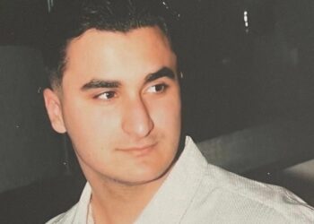 Οδύνη στην κηδεία του 20χρονου Αλέξανδρου που σκοτώθηκε σε τροχαίο – Σπαρακτικά τα μηνύματα, «έφυγες λεβέντη μας άδικα»