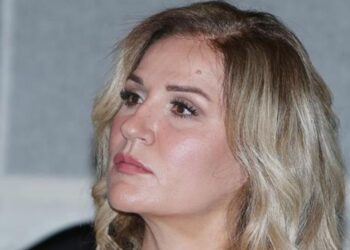 Ξεσπά η Μπέσσυ Μάλφα: «Αηδιαστικό να παίρνεις το μέρος του θύτη μόνο και μόνο για να έχεις δουλίτσα»