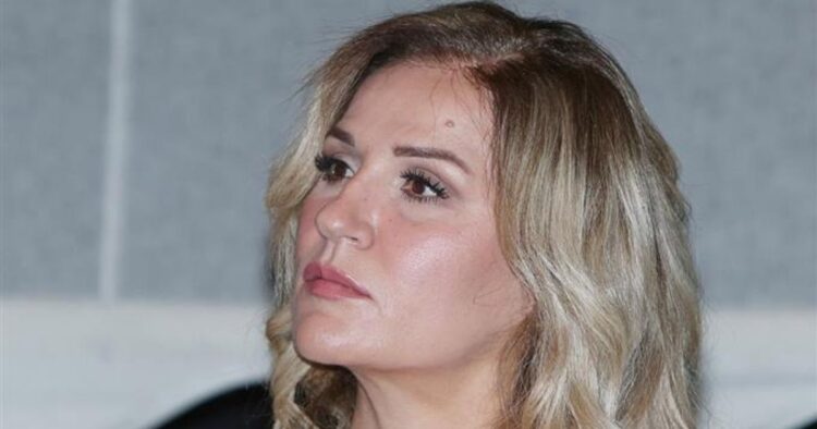 Ξεσπά η Μπέσσυ Μάλφα: «Αηδιαστικό να παίρνεις το μέρος του θύτη μόνο και μόνο για να έχεις δουλίτσα»