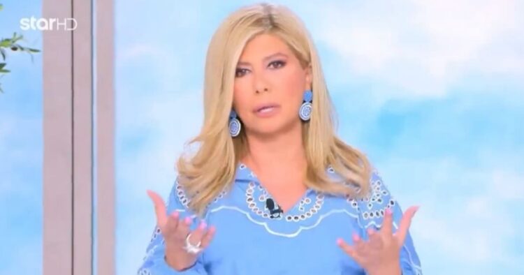 Ζήνα Κουτσελίνη: Η ατάκα για τα τσίζμπεργκερ και το τρολάρισμα στα social media