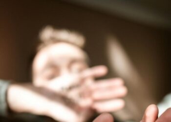 Δηλώσεις του πατέρα του 15χρονου – «Η φύση του φταίει…Ποιος σας είπε ότι χτύπησα τον γιο μου; Εγώ λέω μόνο αλήθειες, έχω ήθος και τιμή.»